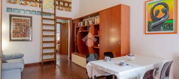 1 chambre Appartement à Milan, Italy No. 239621 2