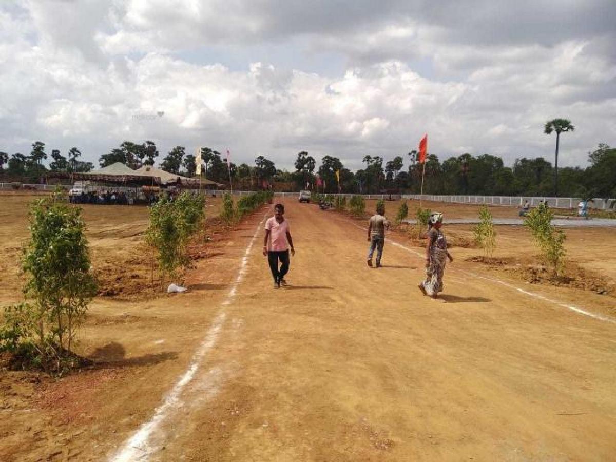  Land in Visakhapatnam, India No. 40624