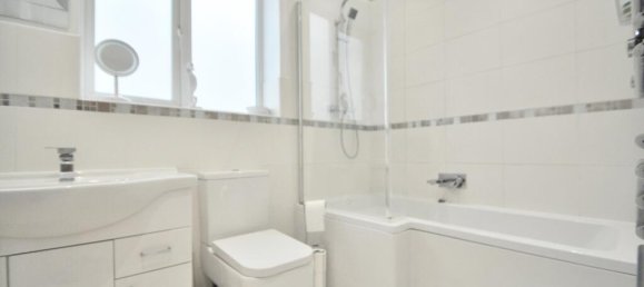 5 bedrooms House in West Wickham, United Kingdom No. 13411 13