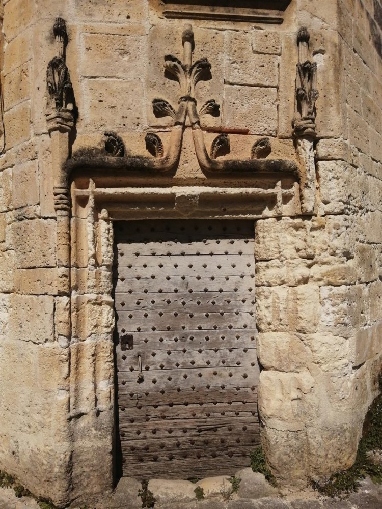 5 bedrooms House in Dordogne, France No. 302002