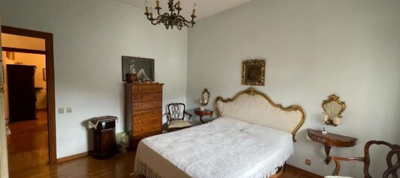 6 rooms Apartment in Rome, Italy No. 66228 12