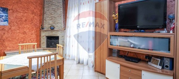 2 Schlafzimmer Wohnung in Bergamo, Italy, Nr. 319439 11