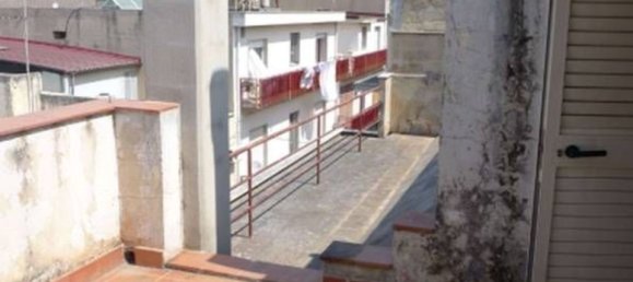 4 rooms Apartment in Comiso, Italy No. 268655 10