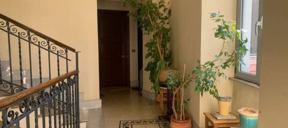 3 rooms Apartment in Rome, Italy No. 29436 4