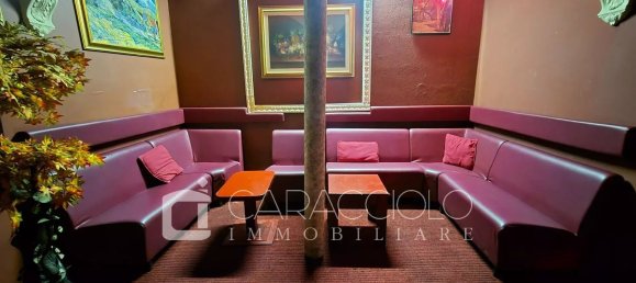 285m² Commercial property in Olbia, Italy No. 117513 11