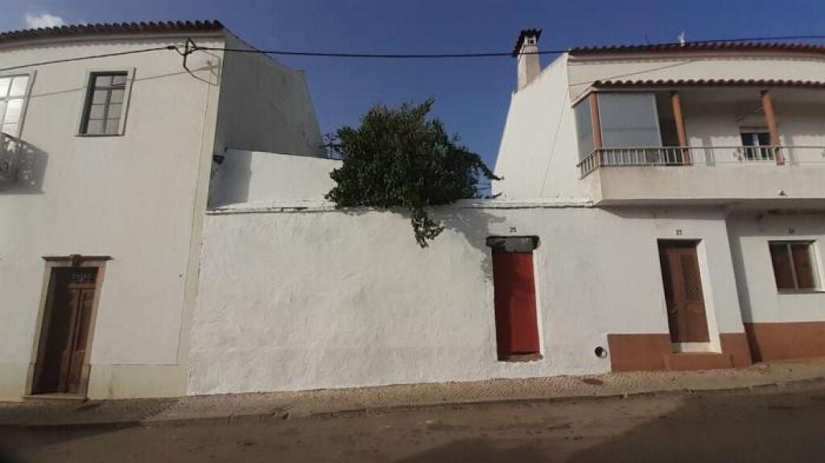 81m² Land in Silves, Portugal No. 9096
