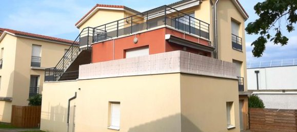 3 Schlafzimmer Wohnung in Saint-Etienne, France, Nr. 304052 2