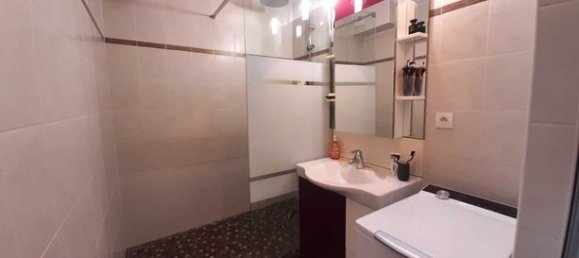 3 Schlafzimmer Wohnung in Saint-Etienne, France, Nr. 304052 12