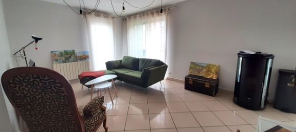 3 Schlafzimmer Wohnung in Saint-Etienne, France, Nr. 304052 8