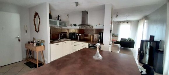 3 Schlafzimmer Wohnung in Saint-Etienne, France, Nr. 304052 6