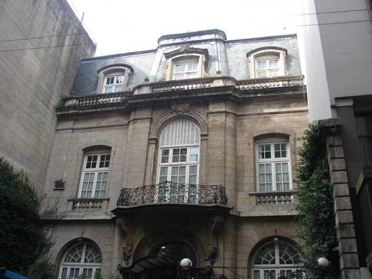 1212m² Building in Buenos Aires, Argentina No. 105878