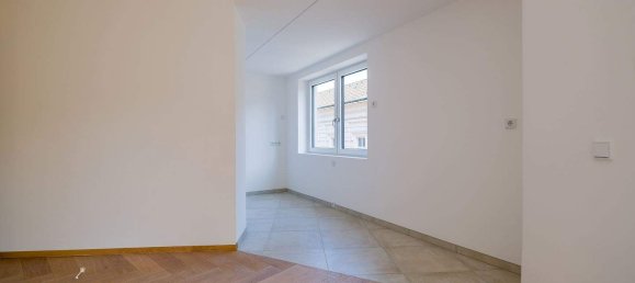 5 rooms Apartment in Linz, Austria No. 193514 4