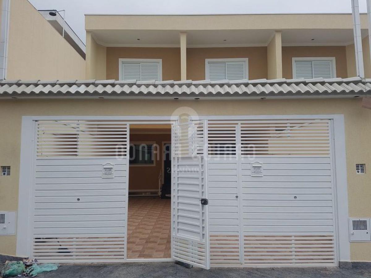 Casa de 3 dormitorios en Sao Paulo, Brazil No. 593236