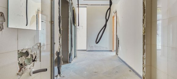 149m² Commercial property in Elda, Spain No. 91921 23