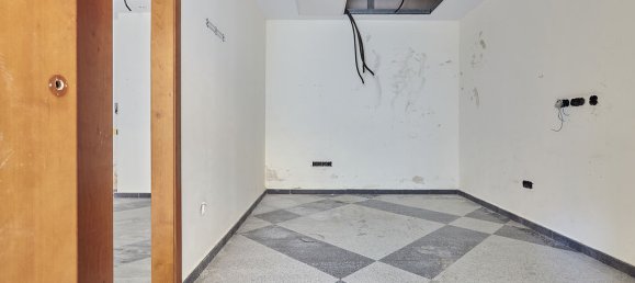 149m² Commercial property in Elda, Spain No. 91921 19