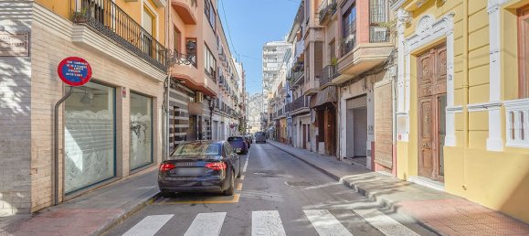 149m² Commercial property in Elda, Spain No. 91921 28