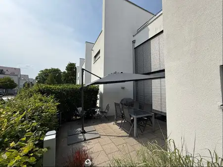 5 rooms Townhouse in Esslingen, Germany No. 332800