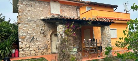 4 rooms Apartment in Minturno, Italy No. 222419 2