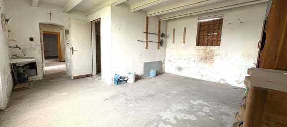 Casa de 5 habitaciónes en Nogara, Italy No. 269369 11