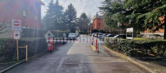 Garaje en Casalecchio di Reno, Italy 14 m² No. 304399 2