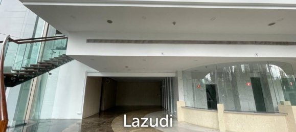 1050m² Warehouse in Bangkok, Thailand No. 23585 5