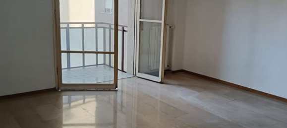 4-Zimmer Wohnung in Rho, Italy, Nr. 330392 20