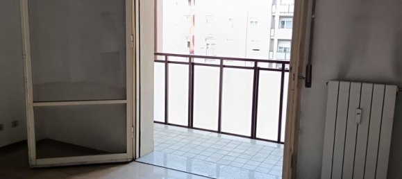 4-Zimmer Wohnung in Rho, Italy, Nr. 330392 9