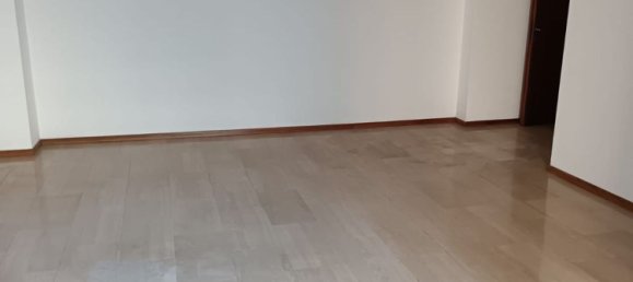 4-Zimmer Wohnung in Rho, Italy, Nr. 330392 19