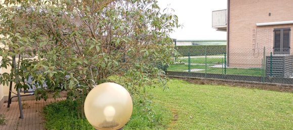 3غرفة شقة في Osio Sopra, Italy رقم 209306 34