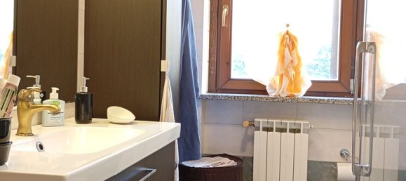 3غرفة شقة في Osio Sopra, Italy رقم 209306 7