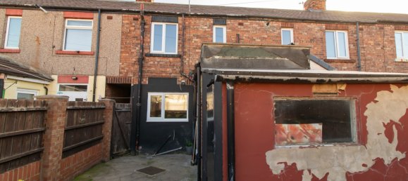 3 bedrooms House in Hartlepool, United Kingdom No. 1899 16