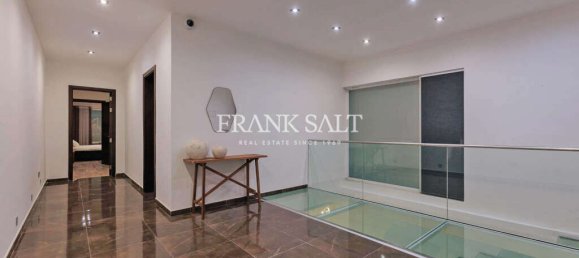 3 bedrooms Villa in Manikata, Malta No. 7269 7