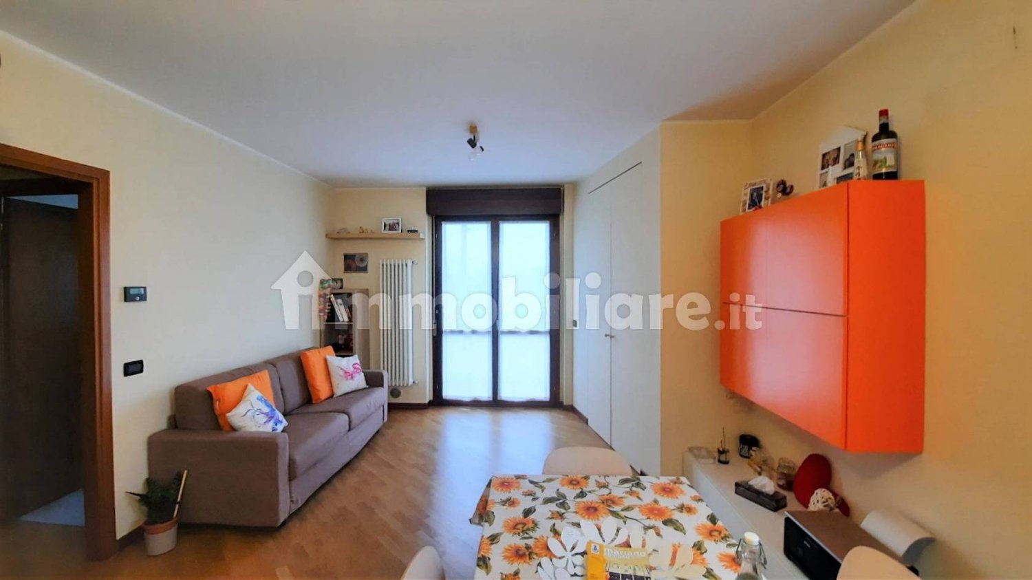 Studio à Mariano Comense, Italy No. 366983