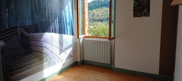 Casa de 4 dormitorios en Thiers, France No. 191689 13