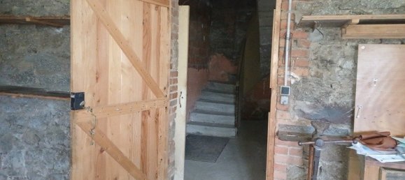 Casa de 4 dormitorios en Thiers, France No. 191689 20