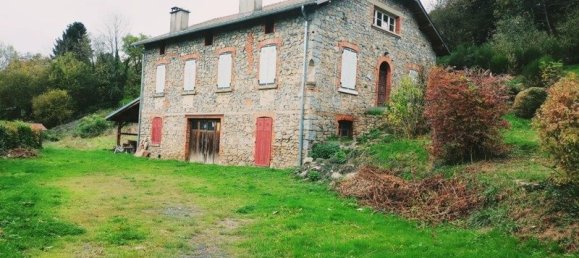 Casa de 4 dormitorios en Thiers, France No. 191689 2