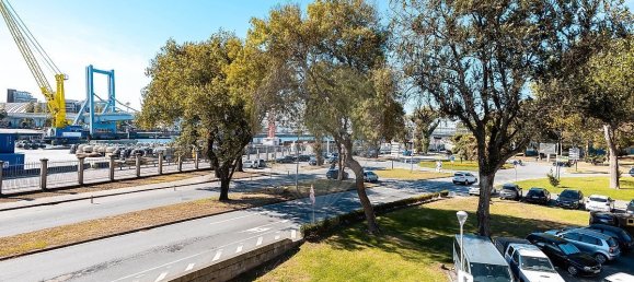 4 bedrooms House in Matosinhos, Portugal No. 189063 13