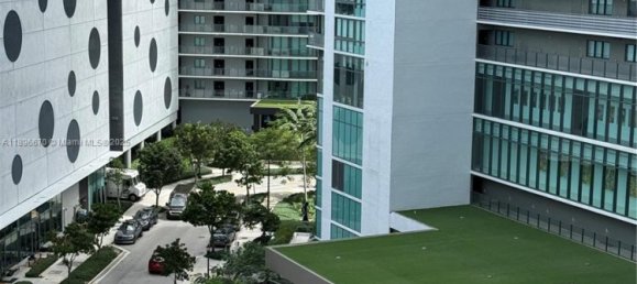1 dormitorio propiedad comercial en venta en Miami, Miami-Dade, Florida, USA № 615911 10