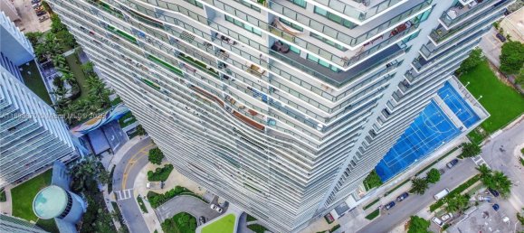1 dormitorio propiedad comercial en venta en Miami, Miami-Dade, Florida, USA № 615911 4