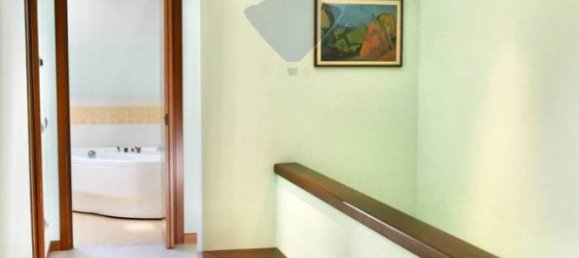 5 غرف نوم منزل ذو طابقين في San Vittore Olona, Italy رقم 161002 41