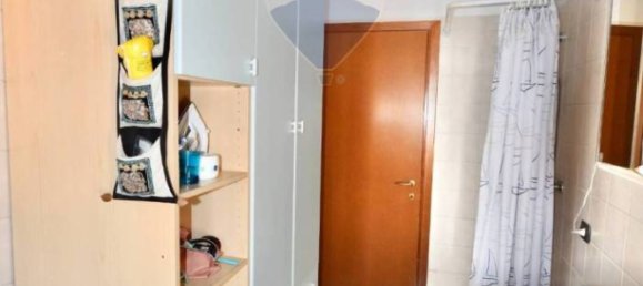 5 غرف نوم منزل ذو طابقين في San Vittore Olona, Italy رقم 161002 24