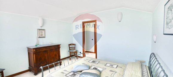 5 غرف نوم منزل ذو طابقين في San Vittore Olona, Italy رقم 161002 49