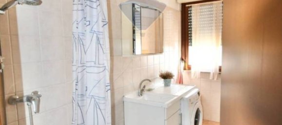 5 غرف نوم منزل ذو طابقين في San Vittore Olona, Italy رقم 161002 23