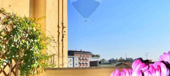 5 غرف نوم منزل ذو طابقين في San Vittore Olona, Italy رقم 161002 16