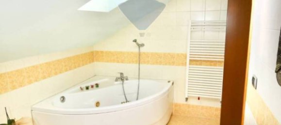 5 غرف نوم منزل ذو طابقين في San Vittore Olona, Italy رقم 161002 50