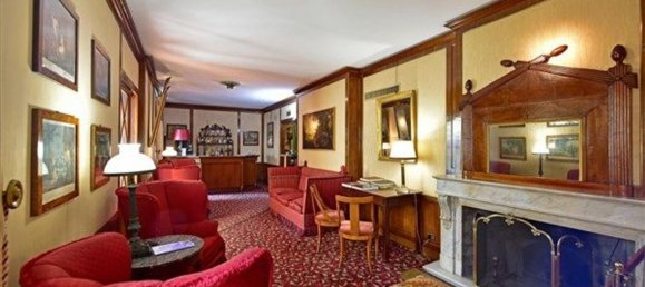 22 rooms Villa in Lucca, Italy No. 118464 8