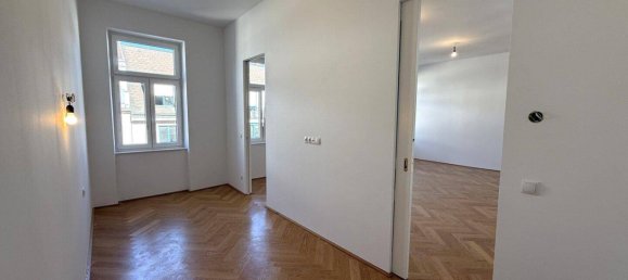 2 rooms Duplex in Leopoldstadt, Austria No. 219053 4