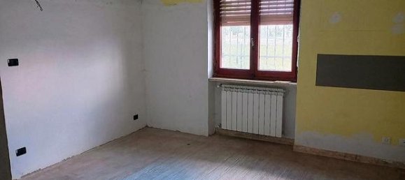 4 rooms Apartment in Canale, Italy No. 266978 2