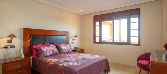 3 bedrooms Apartment in Marbella, Spain No. 33038 12