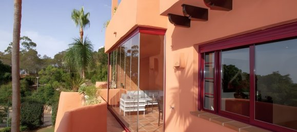 3 bedrooms Apartment in Marbella, Spain No. 33038 6